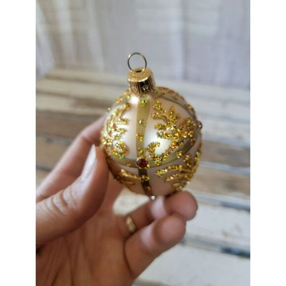 Poland polonaise ? Gold filigree egg red glass ornament Xmas tree - Picture 2 of 9